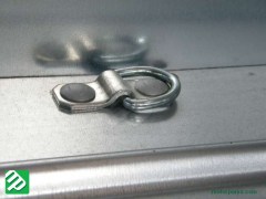 Comodi ganci ad anello sul pianale